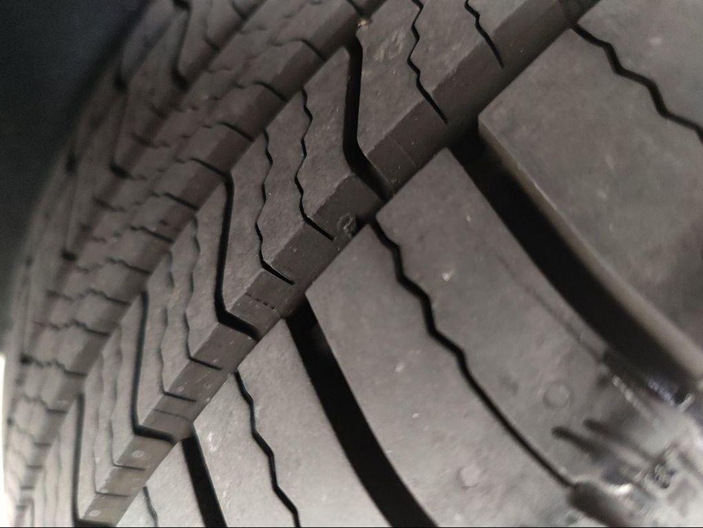 used 2019 Mercedes-Benz GLC 300 car, priced at $19,500