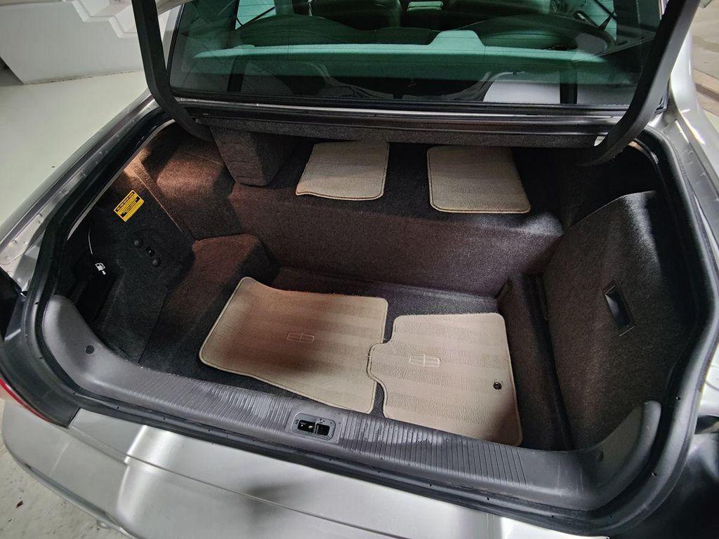 used 2004 Lincoln Town Car car, priced at $14,995