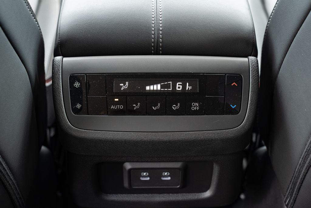 new 2026 Nissan Pathfinder car, priced at $39,268