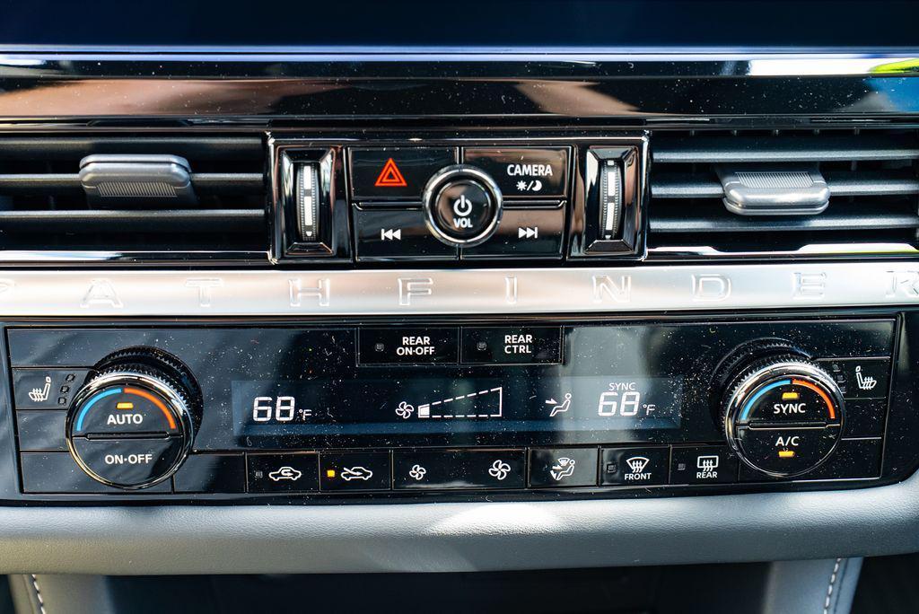 new 2026 Nissan Pathfinder car, priced at $37,892