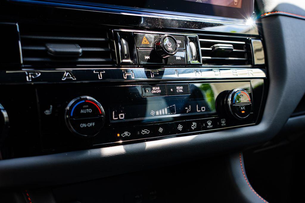 new 2026 Nissan Pathfinder car, priced at $39,606