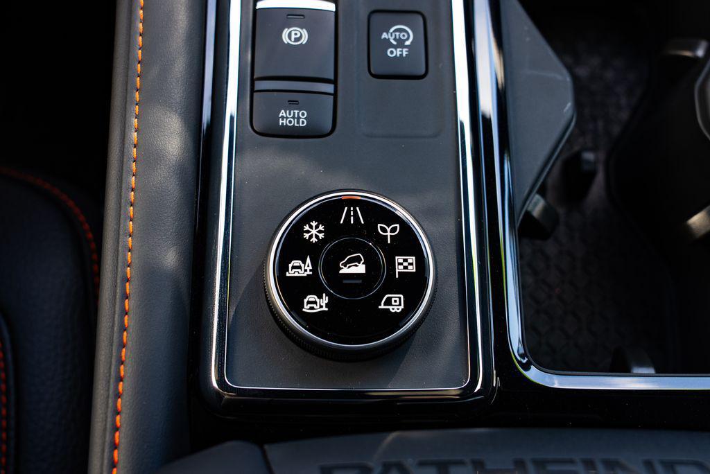 new 2026 Nissan Pathfinder car, priced at $39,606