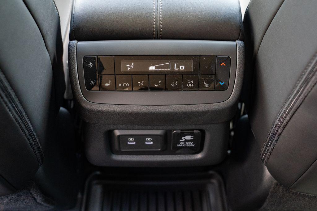 new 2026 Nissan Pathfinder car, priced at $46,285