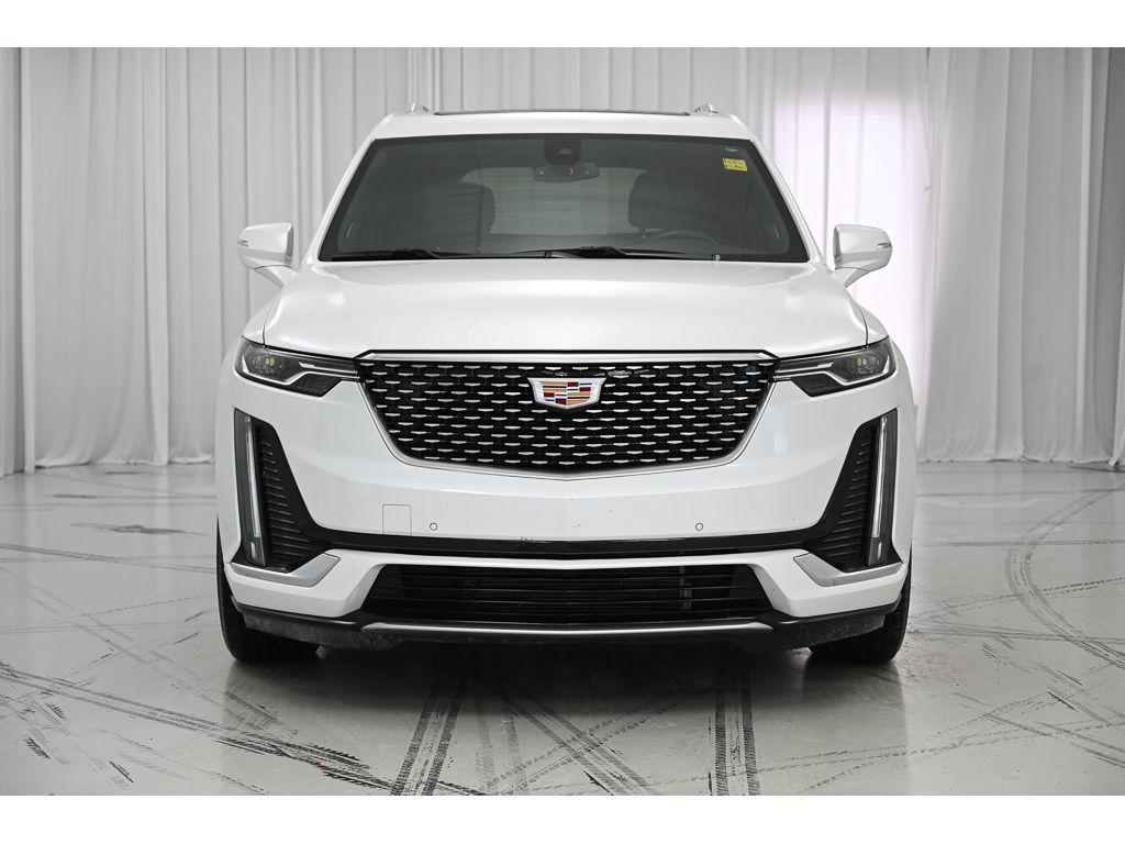 used 2025 Cadillac XT6 car, priced at $45,296
