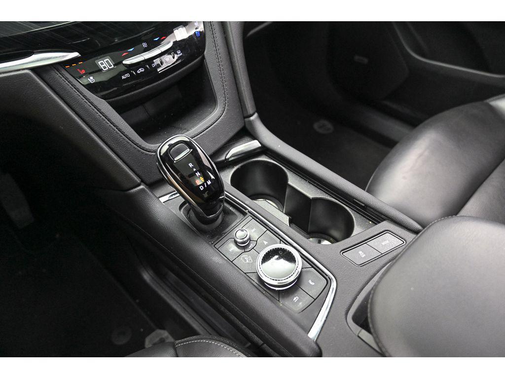 used 2025 Cadillac XT6 car, priced at $43,992