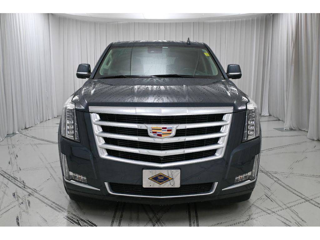 used 2020 Cadillac Escalade car, priced at $43,275