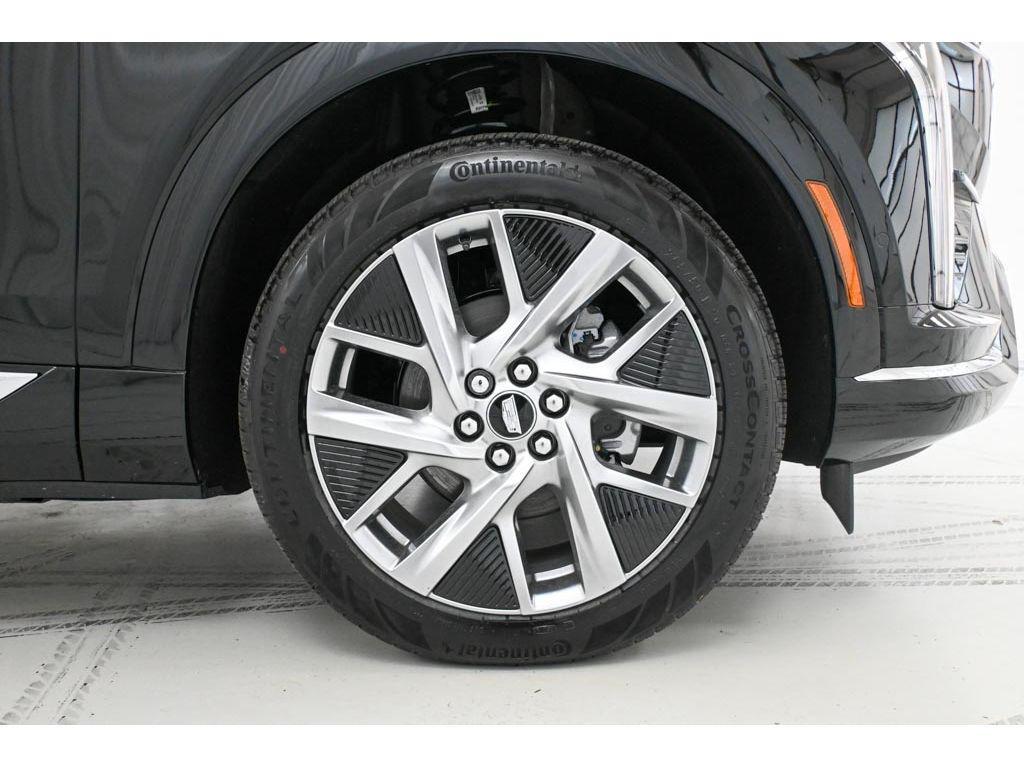 new 2026 Cadillac OPTIQ car, priced at $59,795