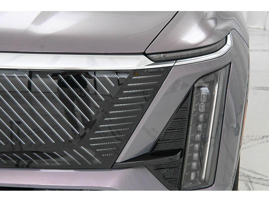 new 2026 Cadillac VISTIQ car, priced at $95,715