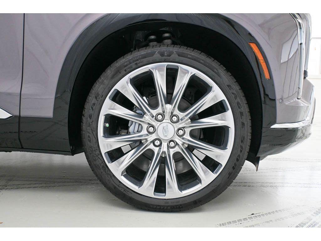 new 2026 Cadillac VISTIQ car, priced at $95,715