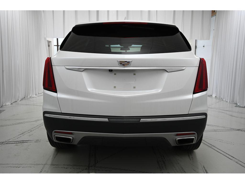 used 2023 Cadillac XT5 car, priced at $28,882