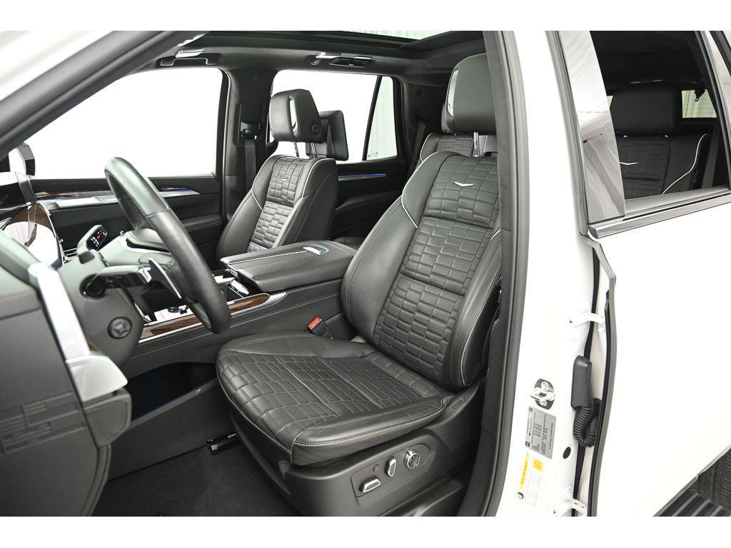 used 2025 Cadillac Escalade car, priced at $114,995