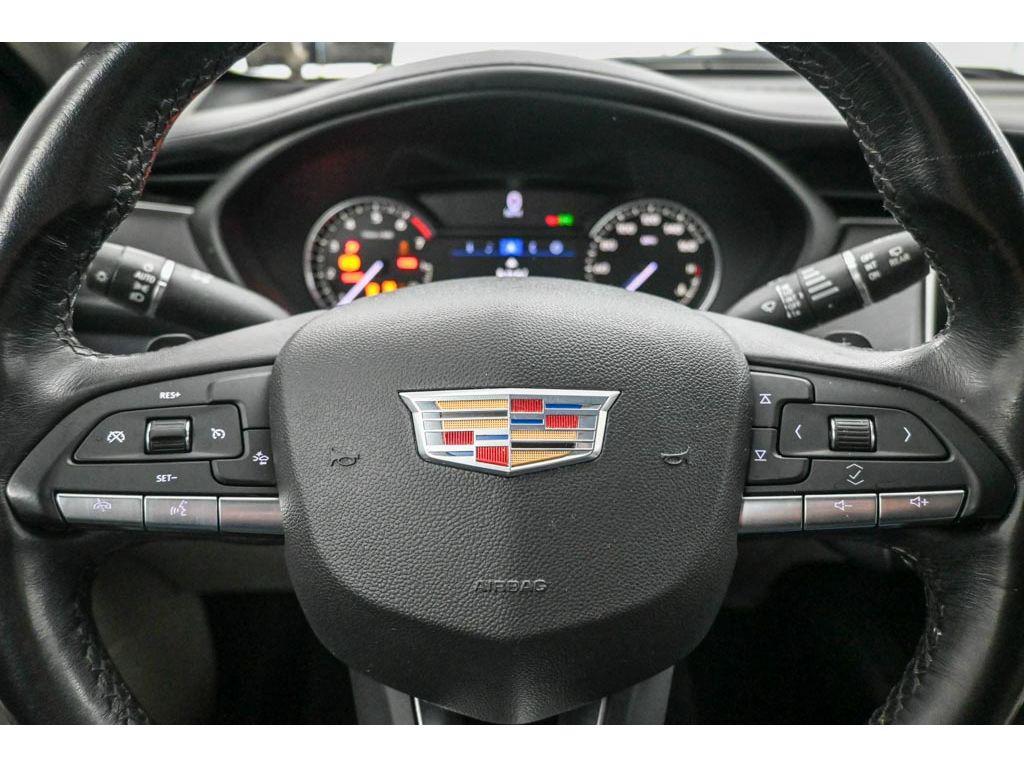 used 2020 Cadillac XT4 car, priced at $19,890