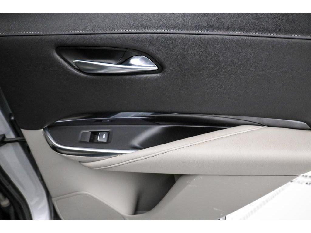 used 2020 Cadillac XT4 car, priced at $19,890