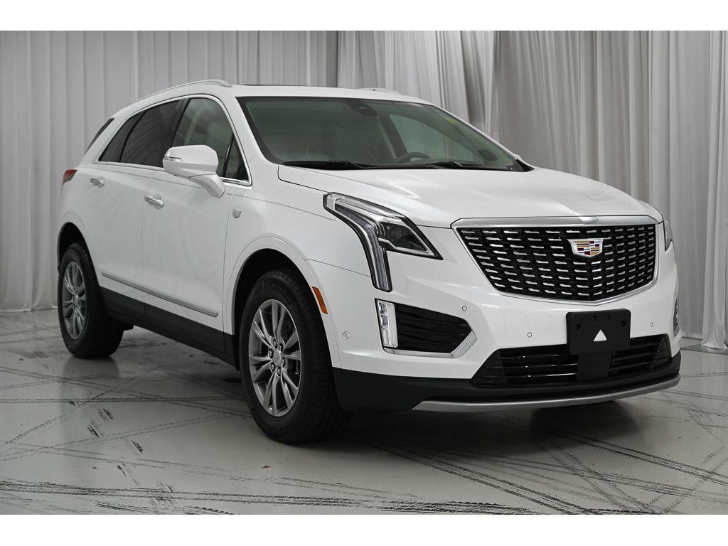 used 2022 Cadillac XT5 car, priced at $35,992