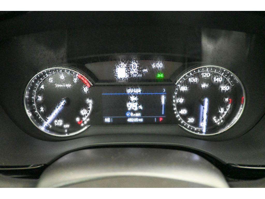 used 2022 Cadillac XT5 car, priced at $27,569