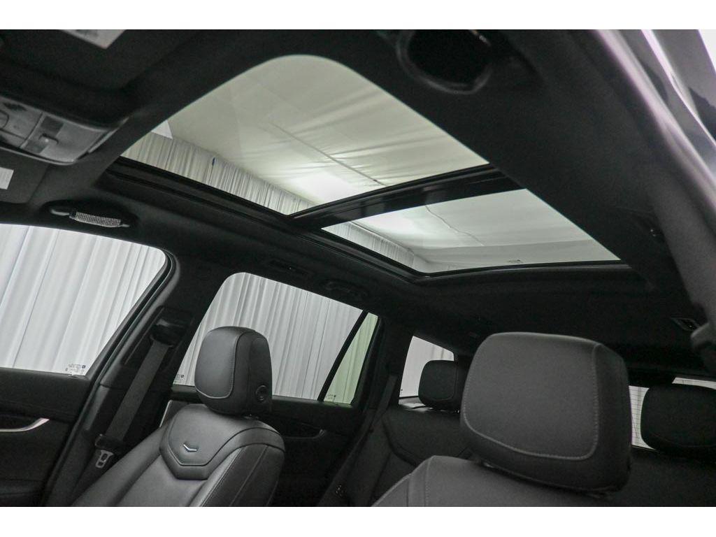 used 2020 Cadillac XT6 car, priced at $29,995