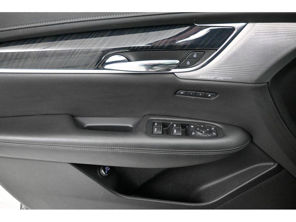 used 2020 Cadillac XT6 car, priced at $29,995