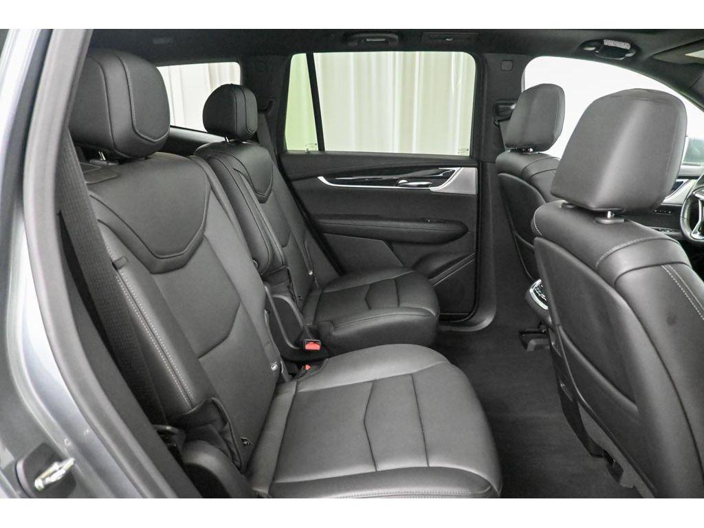 used 2020 Cadillac XT6 car, priced at $29,995