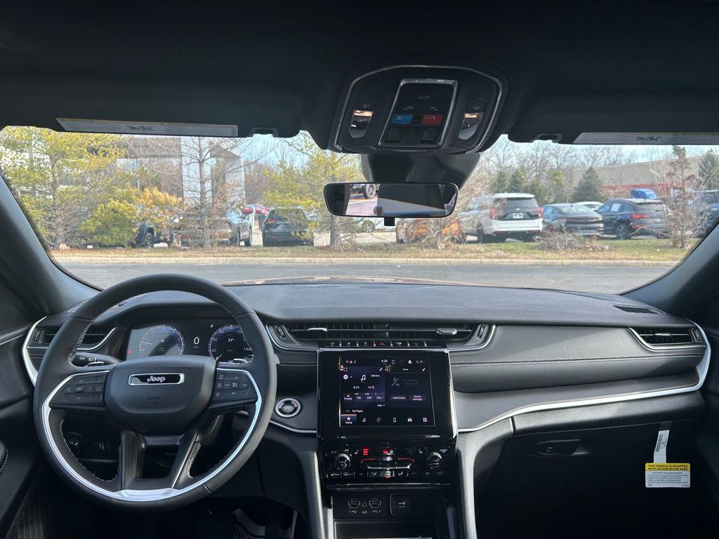 new 2025 Jeep Grand Cherokee L car, priced at $43,508