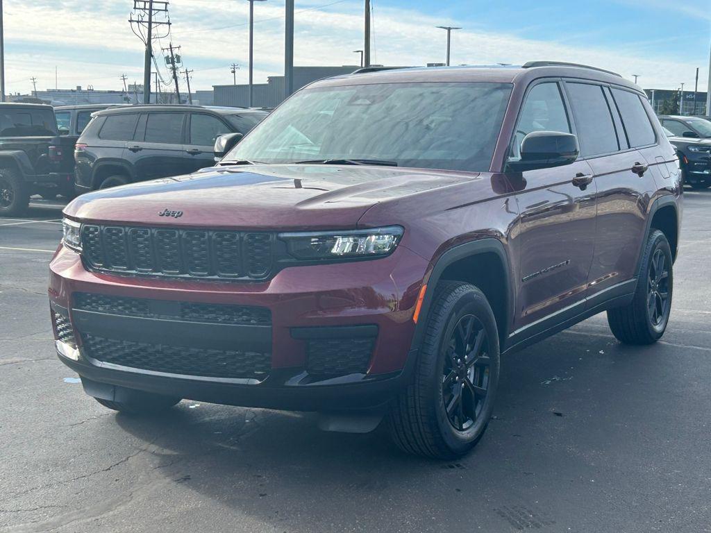 new 2025 Jeep Grand Cherokee L car, priced at $43,508