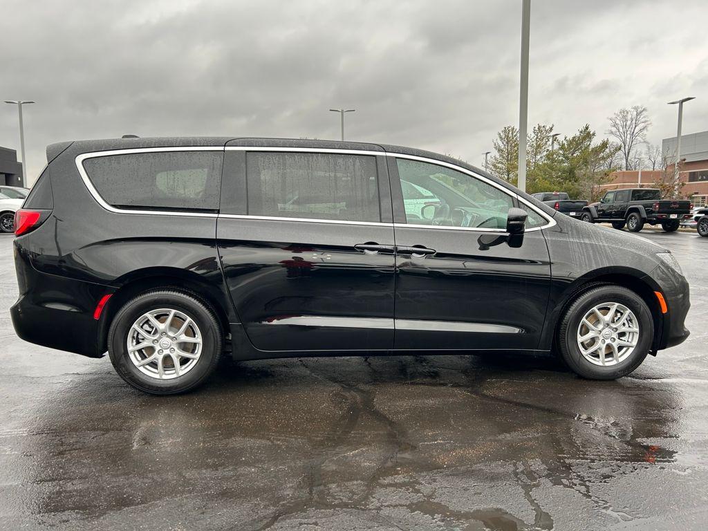 new 2026 Chrysler Voyager car, priced at $38,992
