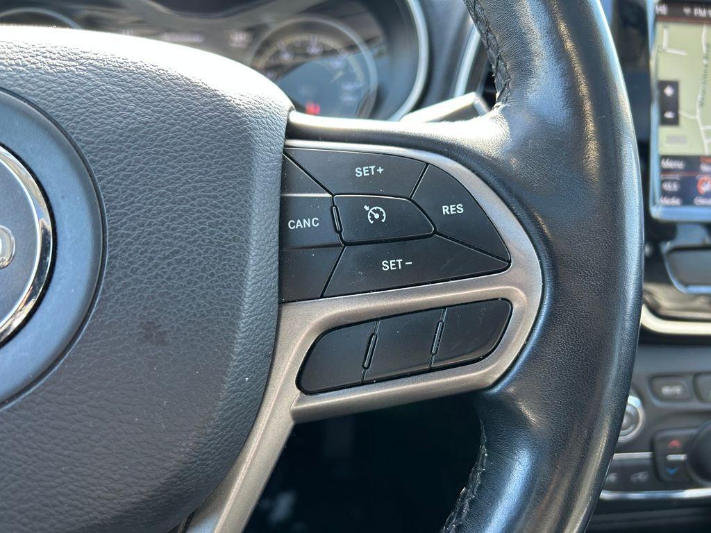 used 2020 Jeep Cherokee car, priced at $17,843