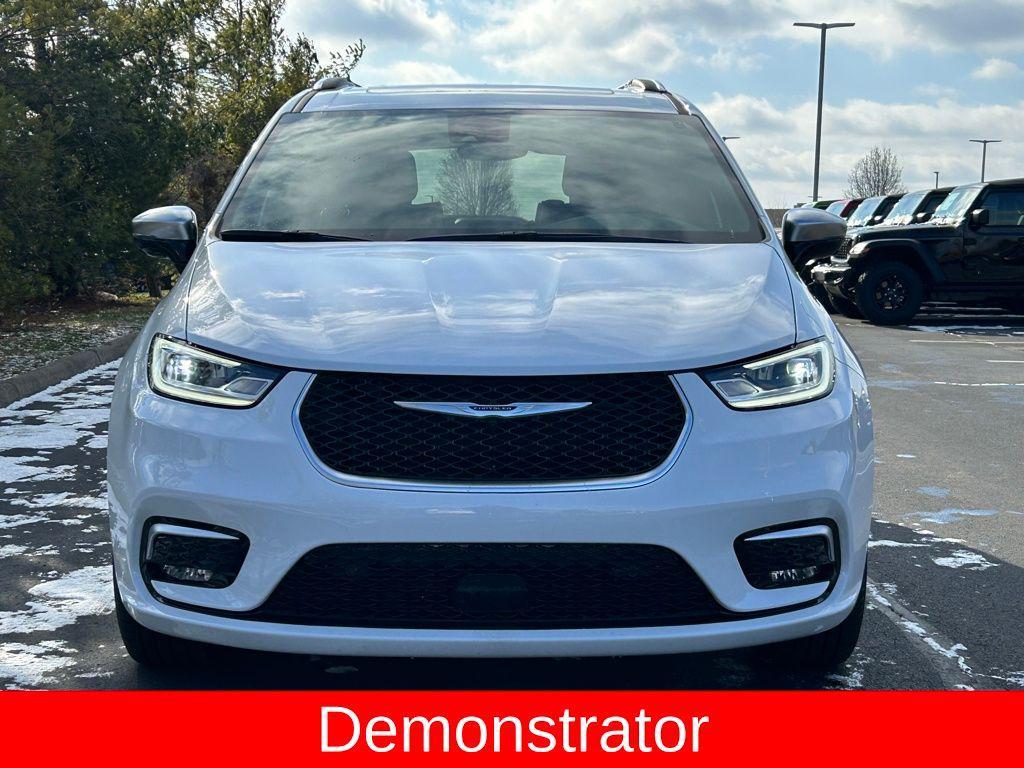 new 2025 Chrysler Pacifica car, priced at $53,100