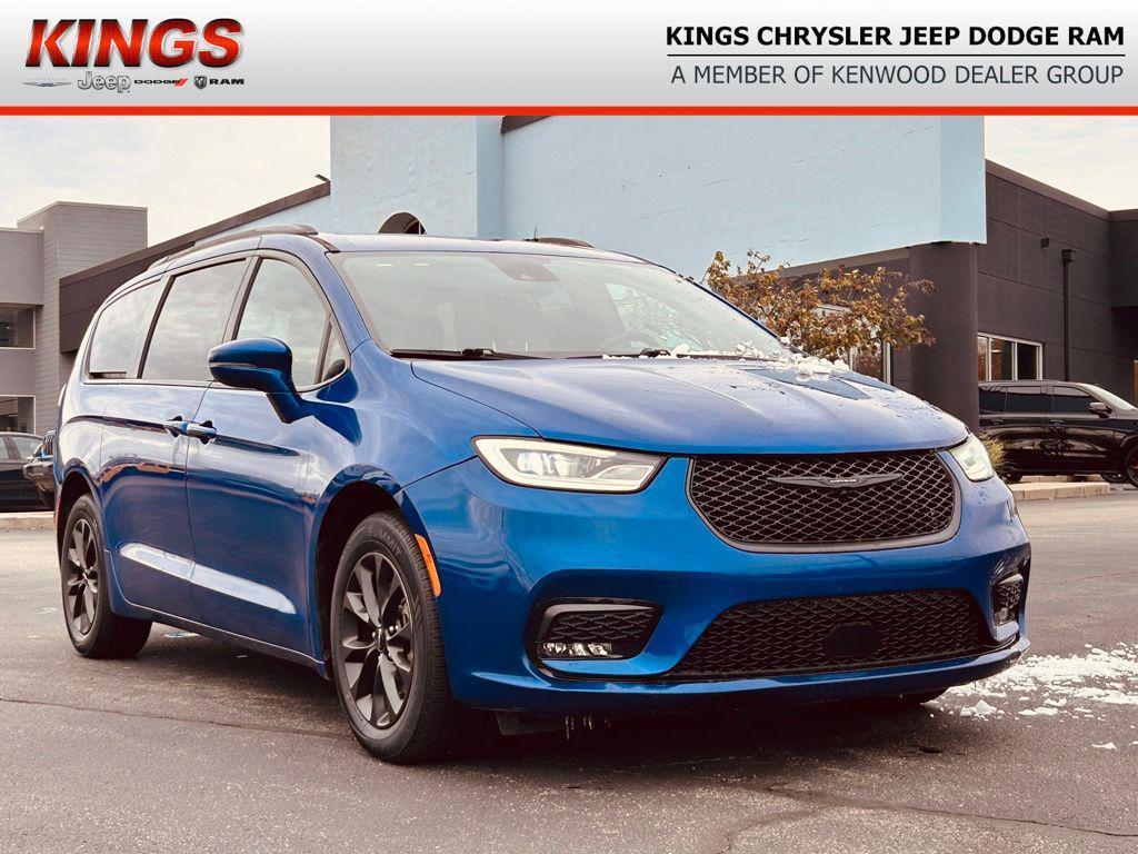 used 2021 Chrysler Pacifica car, priced at $21,850