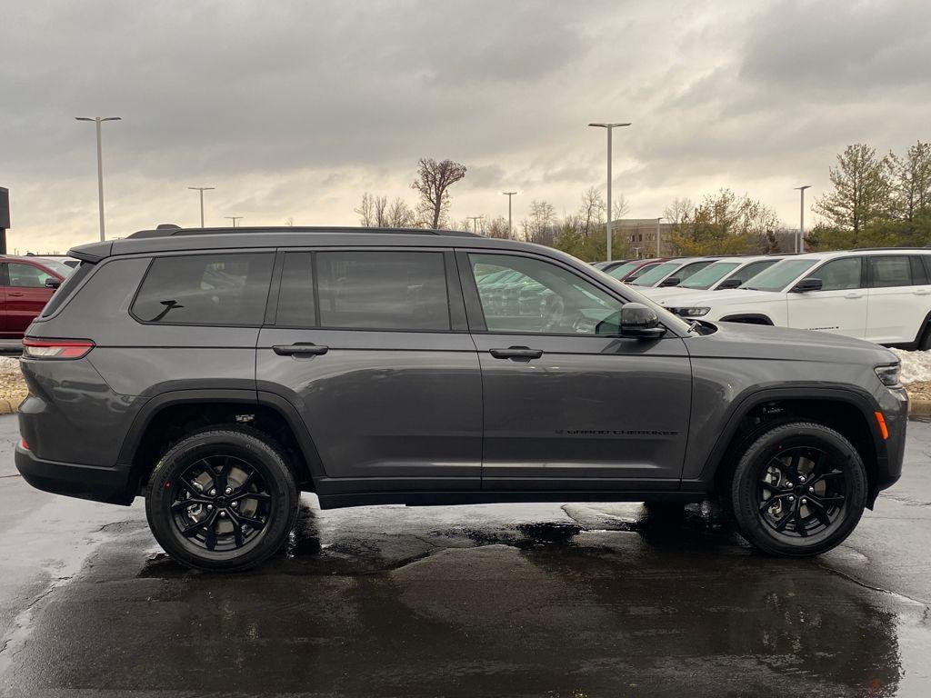 new 2026 Jeep Grand Cherokee L car, priced at $48,476