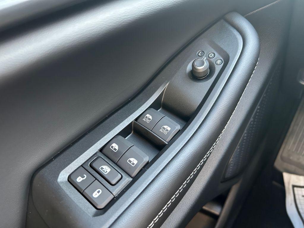 new 2025 Jeep Grand Cherokee L car, priced at $42,369