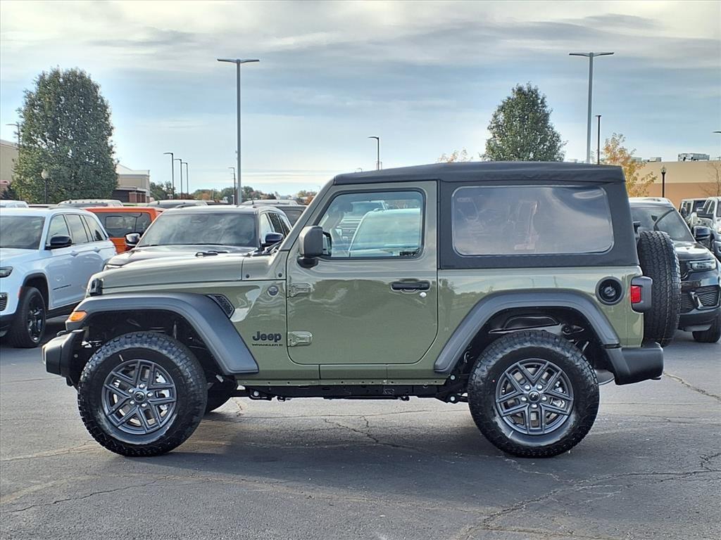 new 2026 Jeep Wrangler car, priced at $37,874