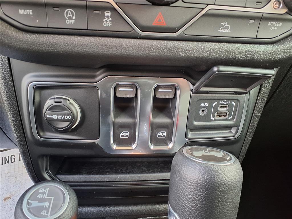 new 2026 Jeep Wrangler car, priced at $37,874