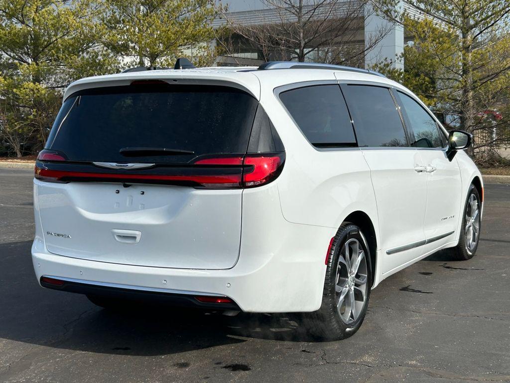 new 2026 Chrysler Pacifica car, priced at $50,084