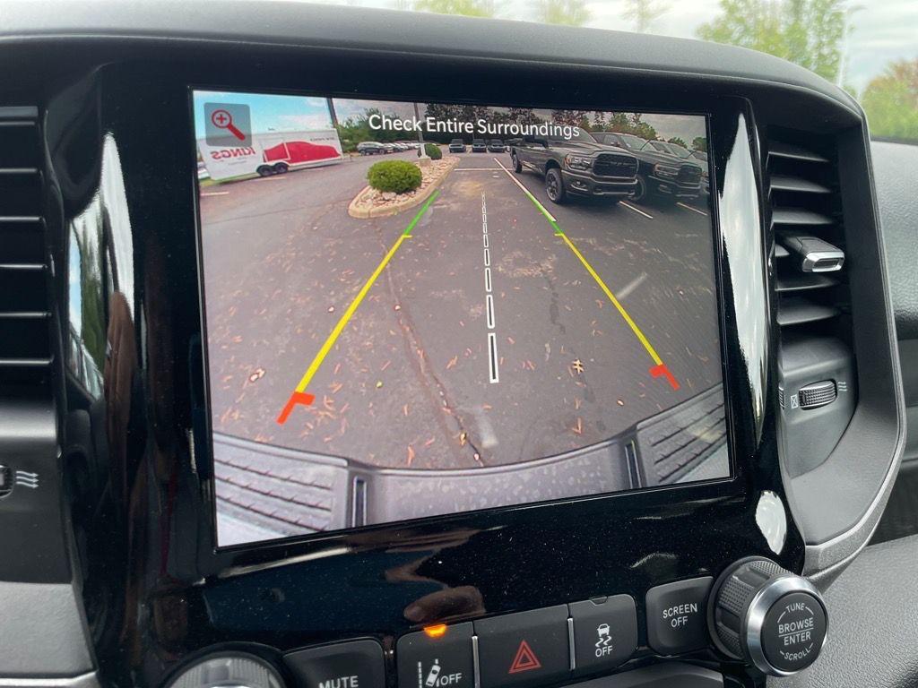 new 2024 Ram 3500 car, priced at $61,318