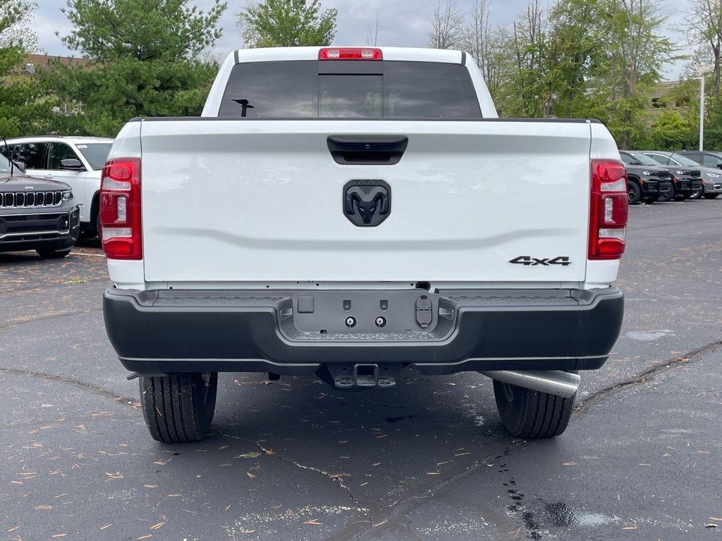 new 2024 Ram 3500 car, priced at $61,318