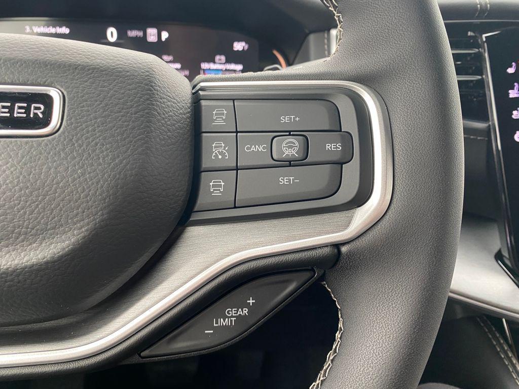 new 2026 Jeep Grand Wagoneer car, priced at $76,316