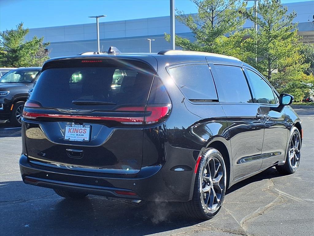 new 2026 Chrysler Pacifica car, priced at $45,797