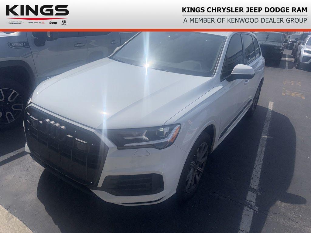 used 2022 Audi Q7 car, priced at $32,500