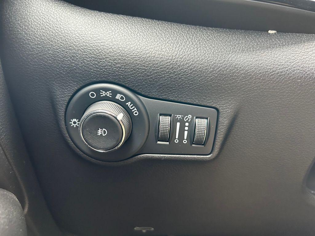 new 2026 Jeep Compass car, priced at $32,953