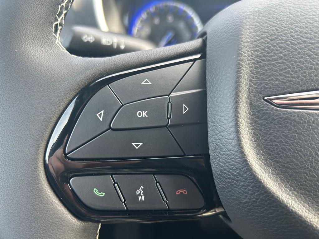 new 2026 Chrysler Pacifica car, priced at $46,665