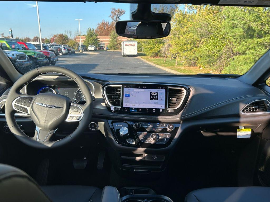 new 2026 Chrysler Pacifica car, priced at $43,171