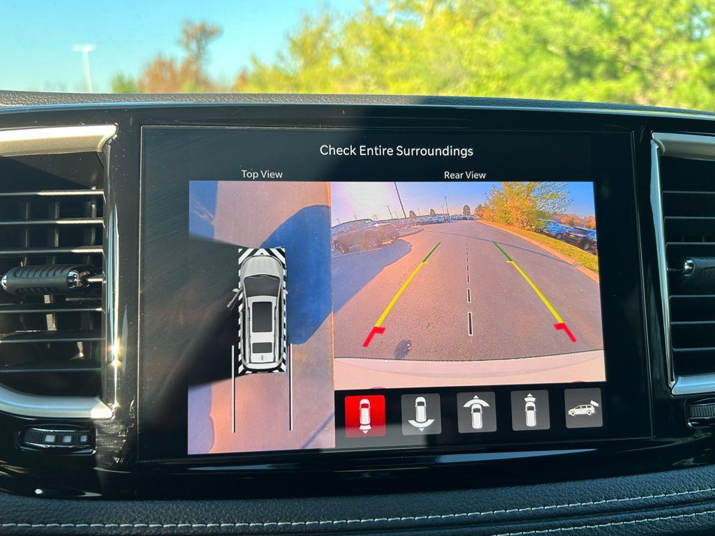 new 2026 Chrysler Pacifica car, priced at $43,171