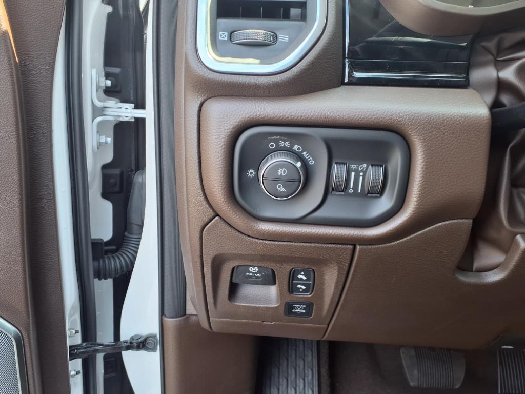 new 2025 Ram 1500 car, priced at $57,468