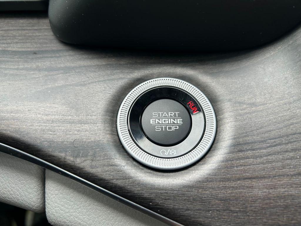 used 2023 Jeep Grand Cherokee car, priced at $37,000