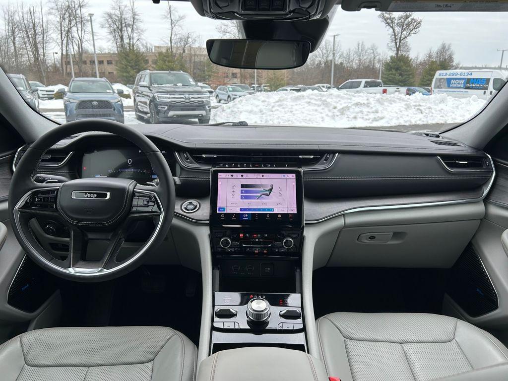 used 2023 Jeep Grand Cherokee car, priced at $37,000