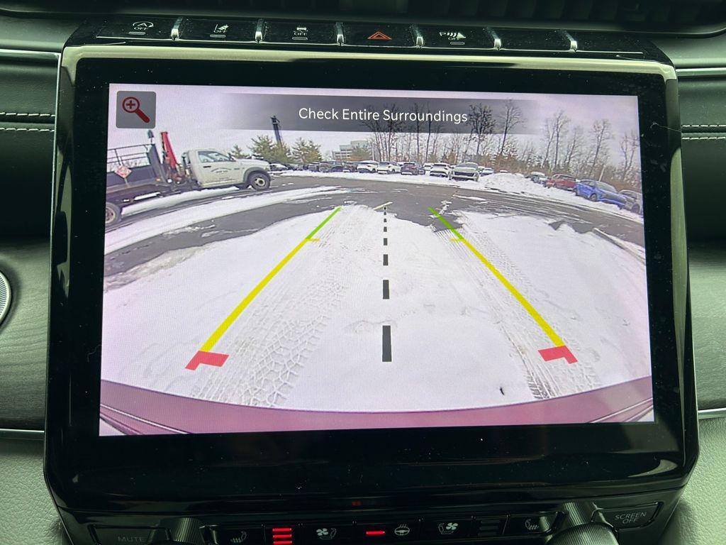 used 2023 Jeep Grand Cherokee car, priced at $37,000