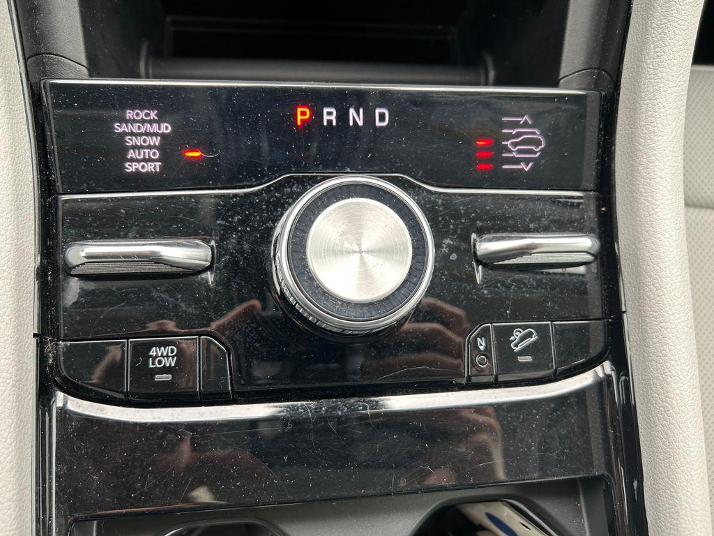 used 2023 Jeep Grand Cherokee car, priced at $37,000