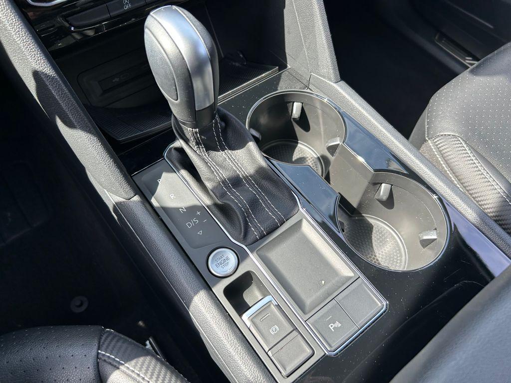 used 2022 Volkswagen Atlas Cross Sport car, priced at $25,700