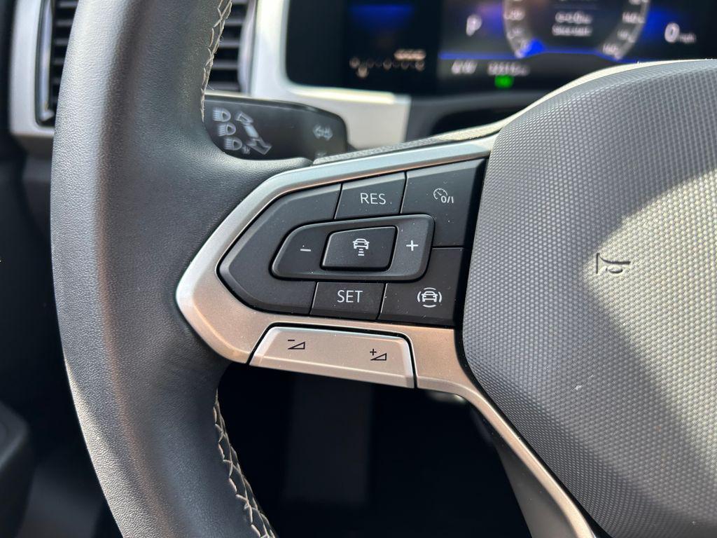 used 2022 Volkswagen Atlas Cross Sport car, priced at $25,700