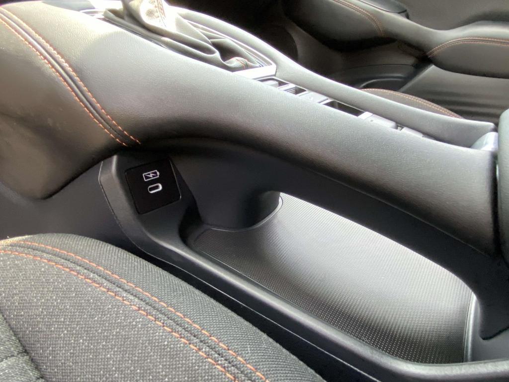 used 2025 Honda HR-V car, priced at $24,000